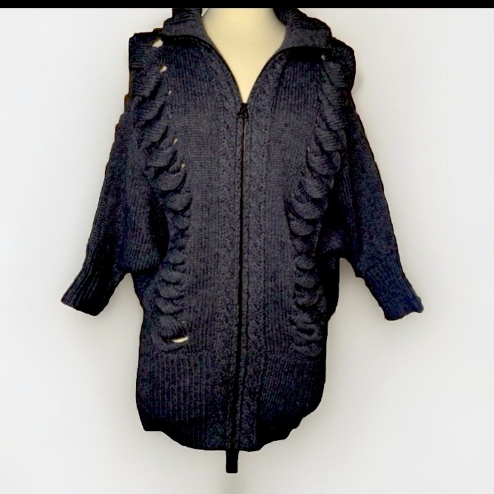 Robert Rodriguez  cable knit oversized sweater black size medium holiday winter